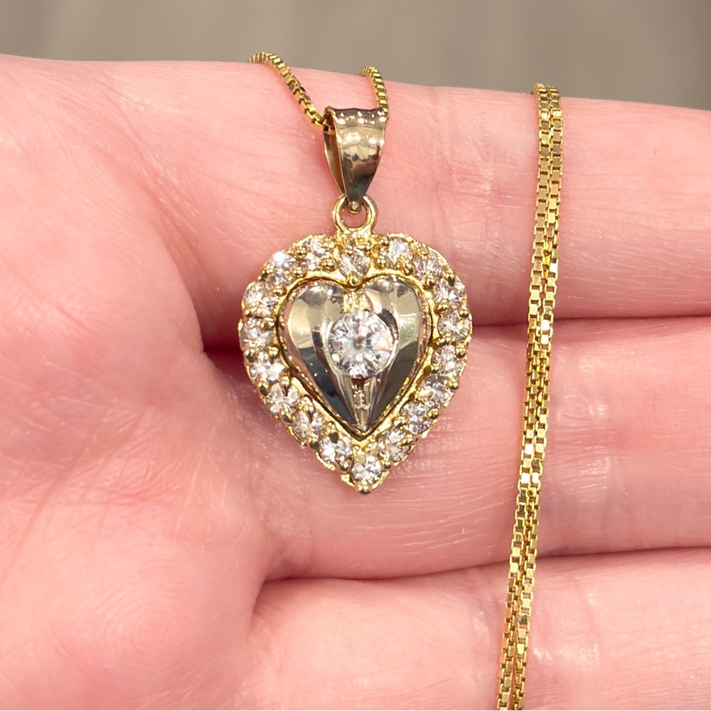 Elegant Gold and Silver Heart Pendant Necklace - Picture 6 of 15